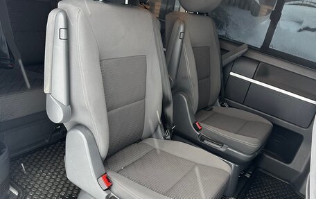 Volkswagen Multivan T5, 2011 год, 2 050 000 рублей, 9 фотография