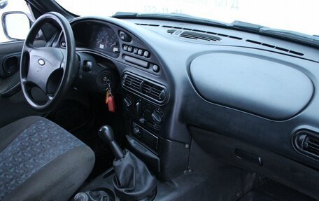 Chevrolet Niva I рестайлинг, 2005 год, 289 000 рублей, 8 фотография