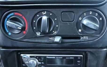 Chevrolet Niva I рестайлинг, 2005 год, 289 000 рублей, 10 фотография