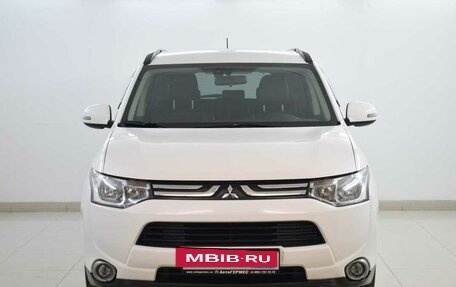 Mitsubishi Outlander III рестайлинг 3, 2013 год, 1 125 000 рублей, 2 фотография