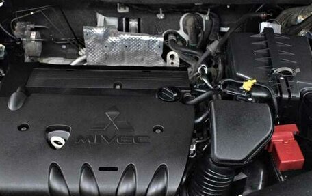 Mitsubishi Outlander III рестайлинг 3, 2013 год, 1 125 000 рублей, 15 фотография