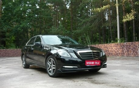 Mercedes-Benz E-Класс, 2010 год, 1 750 000 рублей, 1 фотография