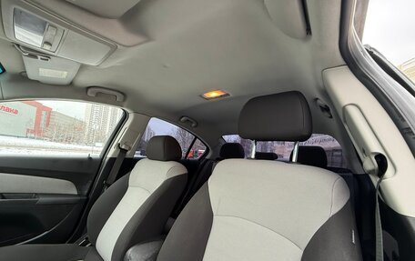 Chevrolet Cruze II, 2011 год, 549 000 рублей, 13 фотография