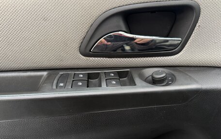 Chevrolet Cruze II, 2011 год, 549 000 рублей, 18 фотография