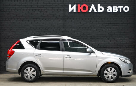KIA cee'd I рестайлинг, 2010 год, 800 000 рублей, 5 фотография
