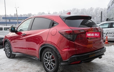 Honda Vezel, 2018 год, 1 865 000 рублей, 10 фотография