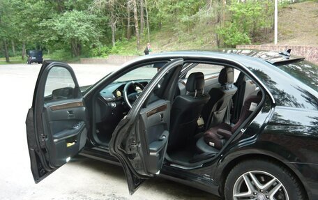 Mercedes-Benz E-Класс, 2010 год, 1 750 000 рублей, 15 фотография