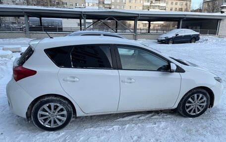 Toyota Auris II, 2014 год, 1 500 000 рублей, 4 фотография