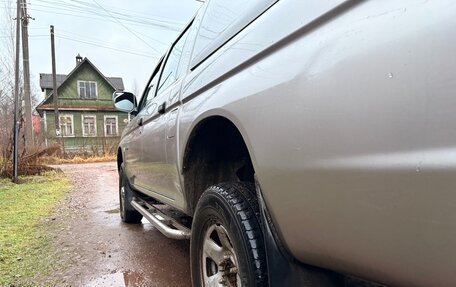 Mitsubishi L200 III рестайлинг, 2005 год, 515 000 рублей, 19 фотография