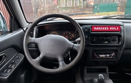 Mitsubishi L200 III рестайлинг, 2005 год, 515 000 рублей, 24 фотография