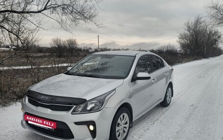 KIA Rio IV, 2018 год, 900 000 рублей, 23 фотография