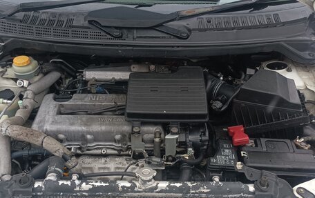 Nissan Tino, 2000 год, 390 000 рублей, 9 фотография