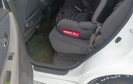 Nissan Tino, 2000 год, 390 000 рублей, 10 фотография