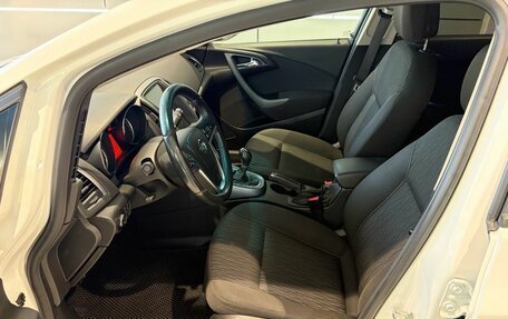 Opel Astra J, 2013 год, 649 000 рублей, 7 фотография