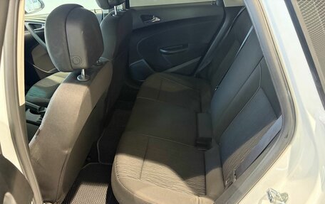 Opel Astra J, 2013 год, 649 000 рублей, 9 фотография