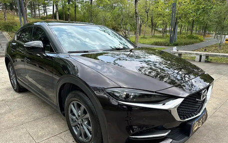 Mazda CX-4, 2022 год, 2 130 855 рублей, 3 фотография