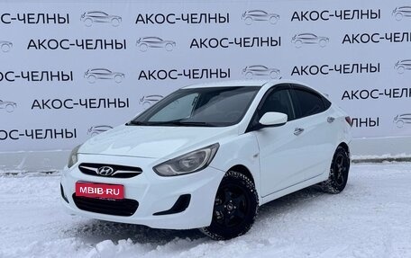 Hyundai Solaris II рестайлинг, 2013 год, 560 000 рублей, 1 фотография