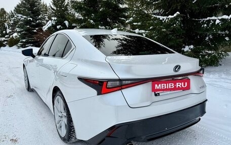 Lexus IS III, 2021 год, 4 745 000 рублей, 4 фотография