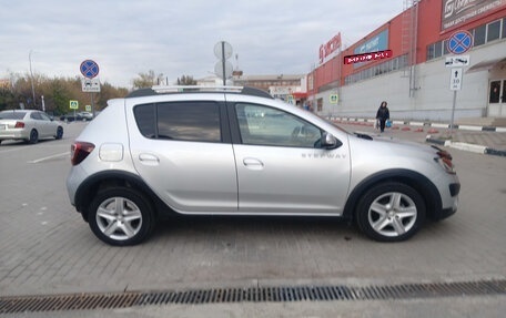 Renault Sandero II рестайлинг, 2015 год, 810 000 рублей, 5 фотография