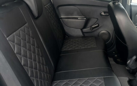 Renault Sandero II рестайлинг, 2015 год, 810 000 рублей, 22 фотография