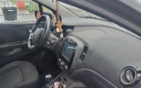 Renault Kaptur I рестайлинг, 2017 год, 1 300 000 рублей, 5 фотография