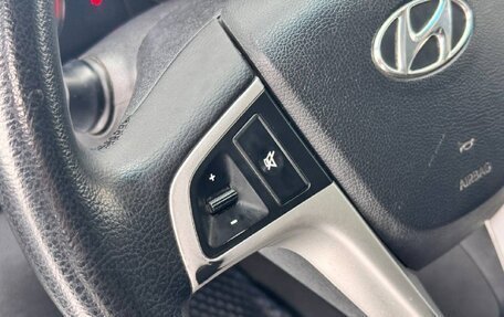 Hyundai Solaris II рестайлинг, 2013 год, 560 000 рублей, 15 фотография