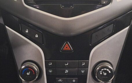 Chevrolet Cruze II, 2012 год, 655 000 рублей, 10 фотография