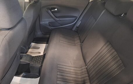 Volkswagen Polo VI (EU Market), 2015 год, 775 000 рублей, 13 фотография