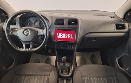 Volkswagen Polo VI (EU Market), 2015 год, 775 000 рублей, 7 фотография