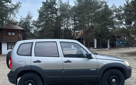 Chevrolet Niva I рестайлинг, 2013 год, 470 000 рублей, 5 фотография