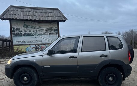 Chevrolet Niva I рестайлинг, 2013 год, 470 000 рублей, 12 фотография