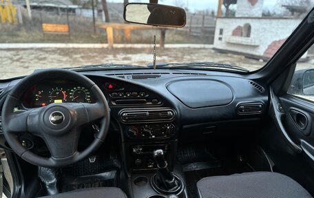 Chevrolet Niva I рестайлинг, 2013 год, 470 000 рублей, 18 фотография