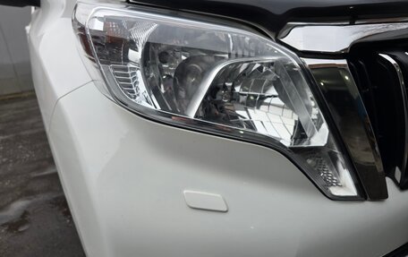 Toyota Land Cruiser Prado 150 рестайлинг 2, 2015 год, 3 480 000 рублей, 6 фотография