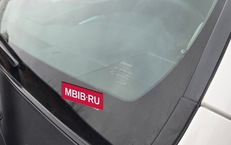 Toyota Land Cruiser Prado 150 рестайлинг 2, 2015 год, 3 480 000 рублей, 22 фотография