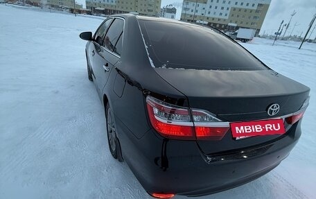 Toyota Camry, 2016 год, 2 500 000 рублей, 9 фотография