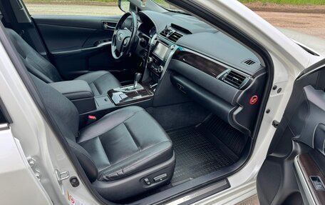 Toyota Camry, 2014 год, 1 599 000 рублей, 13 фотография