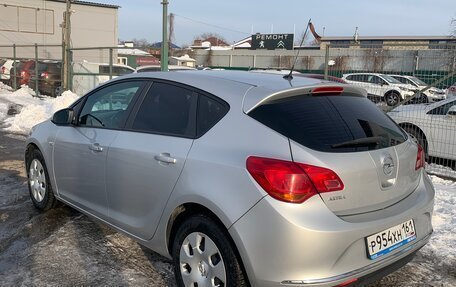Opel Astra J, 2014 год, 1 050 000 рублей, 6 фотография