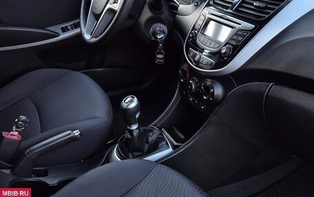 Hyundai Solaris II рестайлинг, 2014 год, 855 000 рублей, 9 фотография