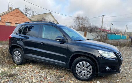 Volkswagen Tiguan I, 2010 год, 820 000 рублей, 3 фотография