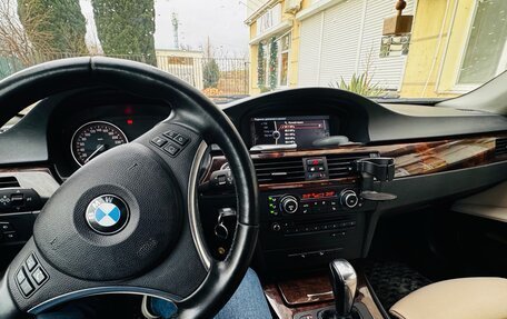 BMW 3 серия, 2008 год, 1 000 000 рублей, 2 фотография