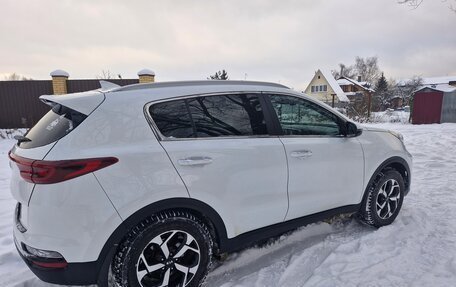 KIA Sportage IV рестайлинг, 2019 год, 2 600 000 рублей, 2 фотография