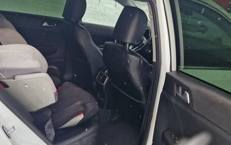 KIA Sportage IV рестайлинг, 2019 год, 2 600 000 рублей, 10 фотография