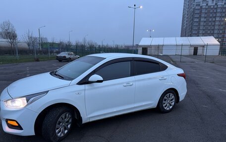 Hyundai Solaris II рестайлинг, 2017 год, 890 000 рублей, 9 фотография