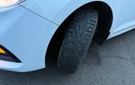 Hyundai Solaris II рестайлинг, 2017 год, 890 000 рублей, 10 фотография