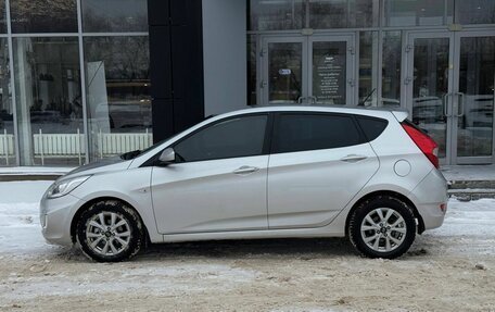 Hyundai Solaris II рестайлинг, 2014 год, 790 000 рублей, 2 фотография