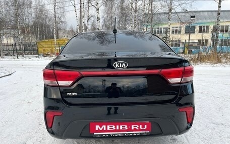 KIA Rio IV, 2017 год, 1 200 000 рублей, 12 фотография