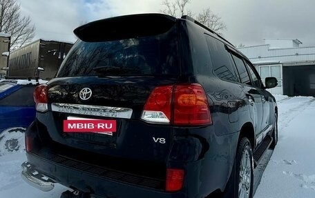 Toyota Land Cruiser 200, 2012 год, 2 600 000 рублей, 3 фотография