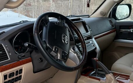 Toyota Land Cruiser 200, 2012 год, 2 600 000 рублей, 17 фотография