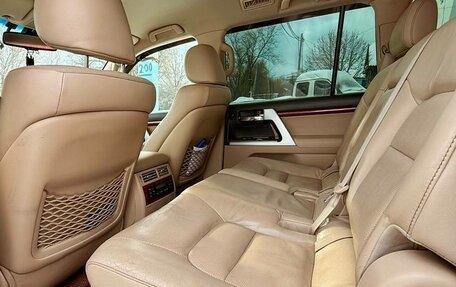 Toyota Land Cruiser 200, 2012 год, 2 600 000 рублей, 15 фотография