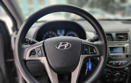 Hyundai Solaris II рестайлинг, 2014 год, 780 000 рублей, 11 фотография